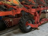 Kuhn 8 furet VARI-LEADER - Plove - Vendeplove - 3