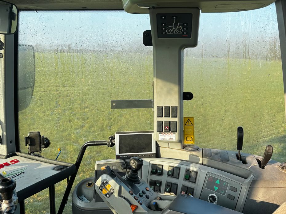 CLAAS ARION 640 CEBIS - Traktorer - Traktorer 4 wd - 8