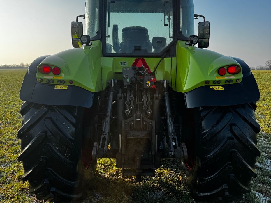 CLAAS ARION 640 CEBIS - Traktorer - Traktorer 4 wd - 3