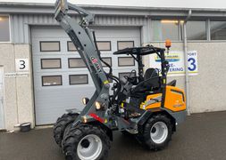 Giant G2700 XTRA HD PLUS