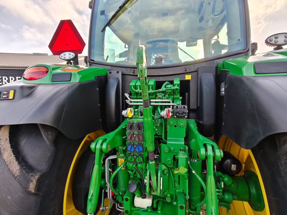 John Deere 6155R - Traktorer - Traktorer 4 wd - 23