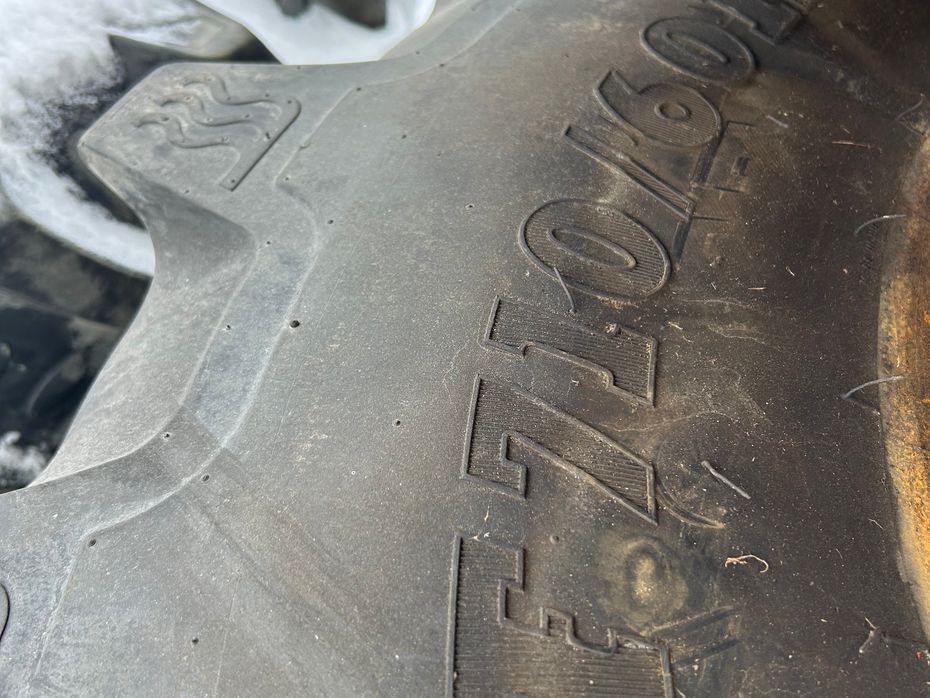 BKT 900/60R38 IF + 710/60R30 IF - Traktor tilbehør - Komplette hjul - 4