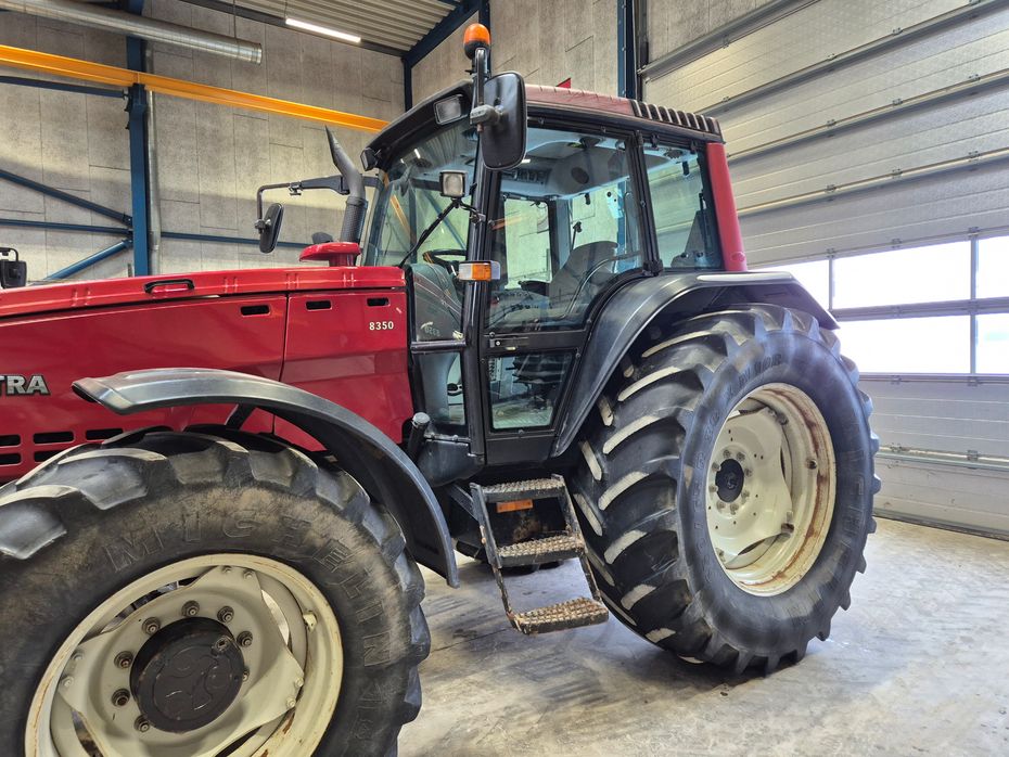 Valtra 8350 Hitech - Traktorer - Traktorer 4 wd - 5