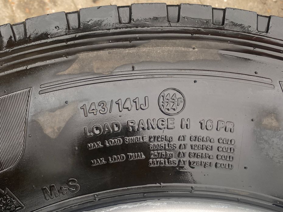 Dæk Trazano 235/75R17.5 Trazano 235/75R17.5 - Vogne tilbehør - Komplette hjul - 4