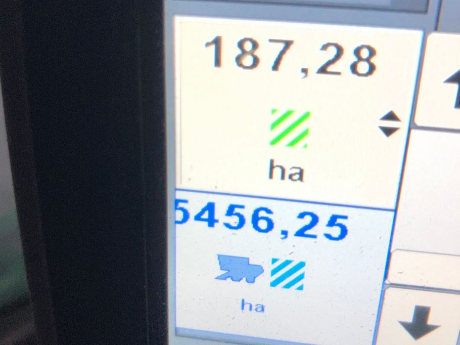 John Deere S680i - Høstmaskiner - Mejetærskere - 8