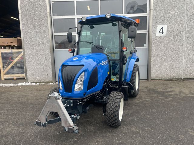 New Holland BOOMER 40 HST