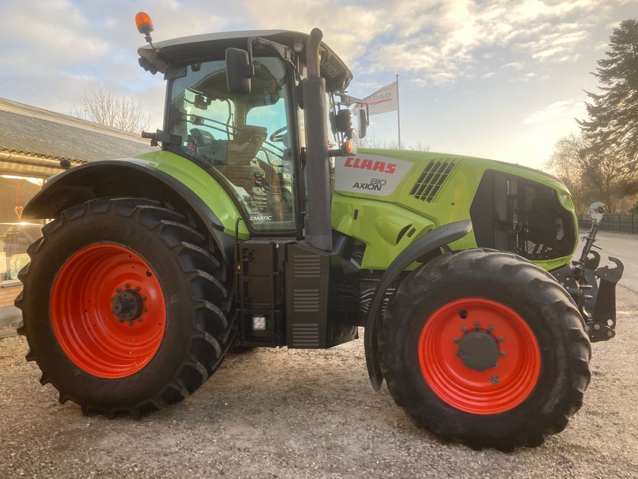 CLAAS Axion 810 CMATIC Vario - Traktorer - Traktorer 4 wd - 7