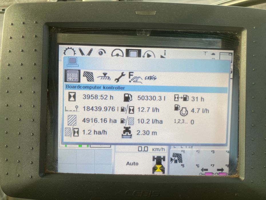 CLAAS Axion 810 CMATIC Vario - Traktorer - Traktorer 4 wd - 2