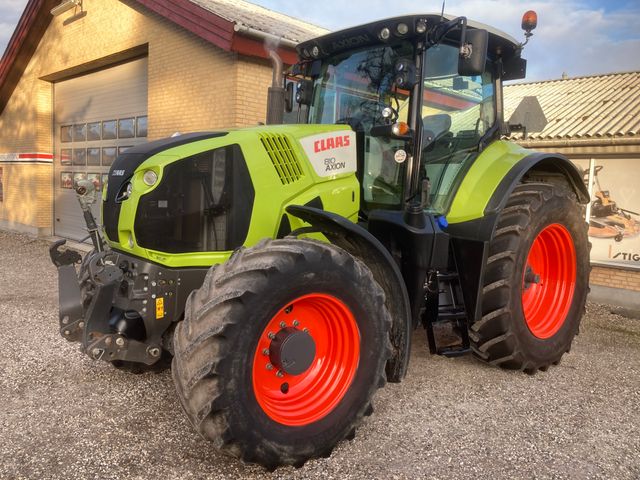 CLAAS Axion 810 CMATIC