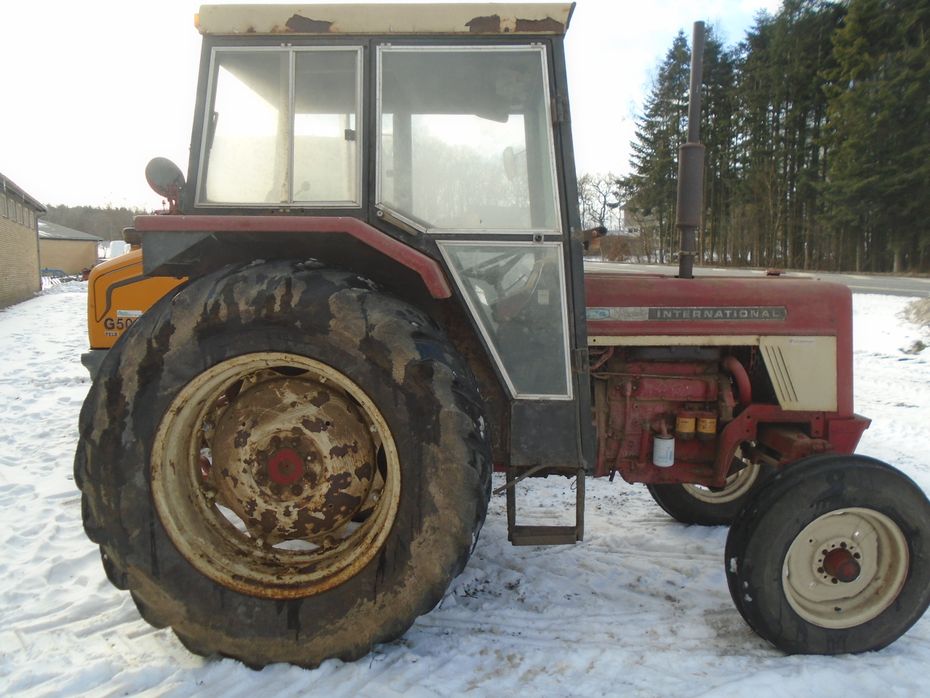 International IH 574 - Traktorer - Traktorer 2 wd - 3
