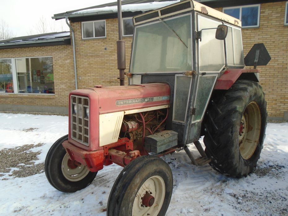 International IH 574 - Traktorer - Traktorer 2 wd - 1