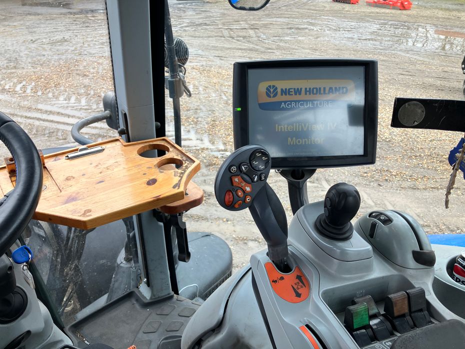 New Holland T7.170 Auto Command - Traktorer - Traktorer 4 wd - 4
