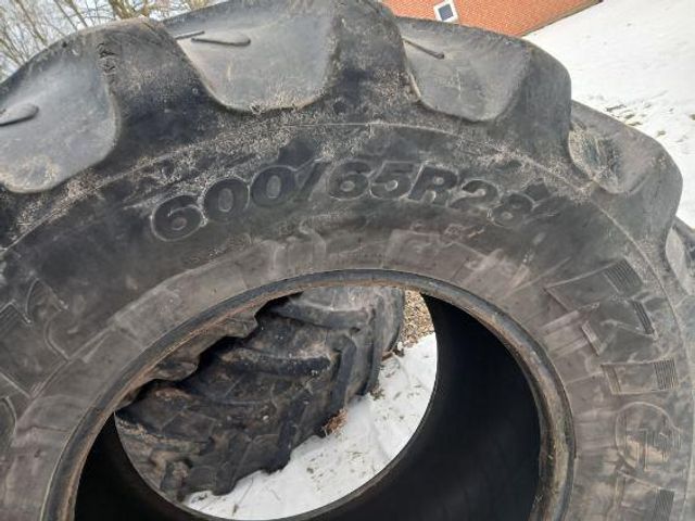 Kleber  600/65R28