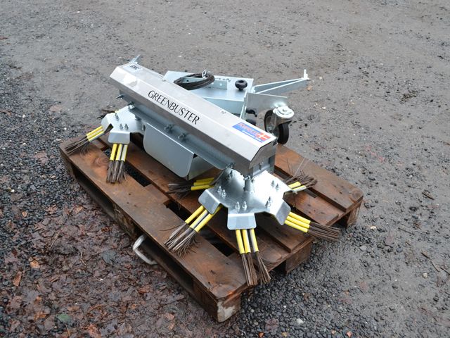 Kwern Greenbuster Rider