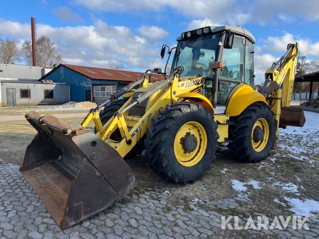 New Holland LB 115B