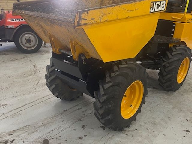 JCB THT 1t high tip