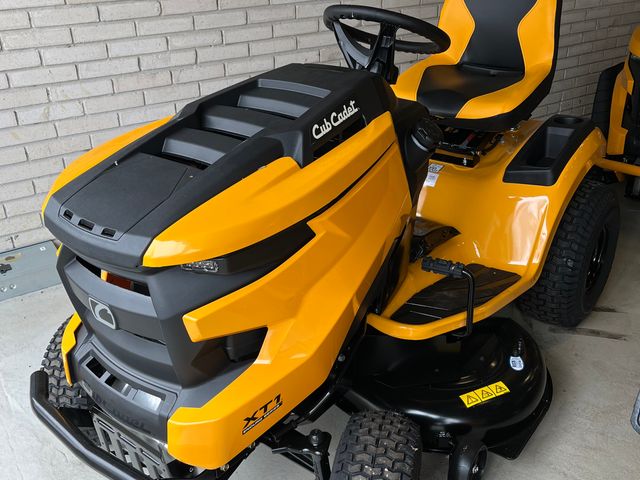 Cub Cadet XT1 OS107