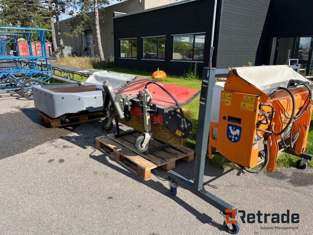 HAKO 1600 Næsten ubrugt maskinsæt