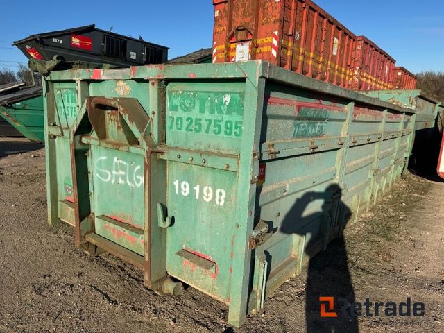 Container 4 x kornkasser 