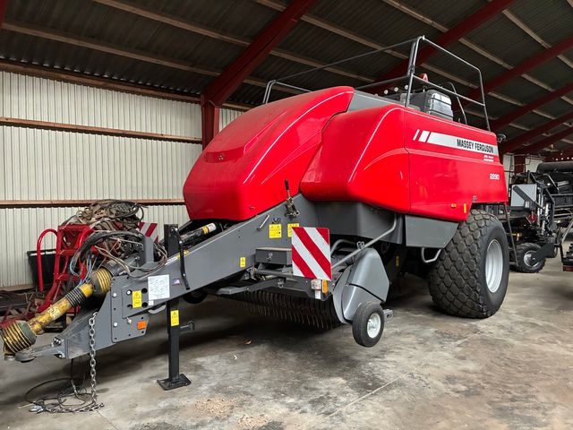 Massey Ferguson 2290