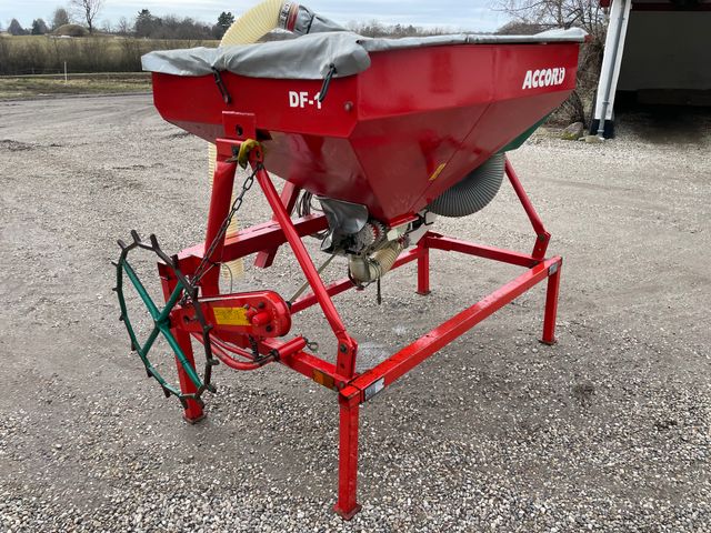 Kverneland Accord DF-1