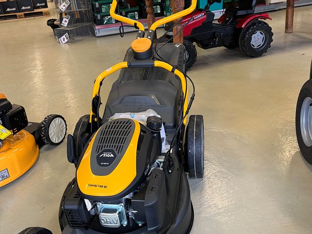 Stiga Combi 748SE