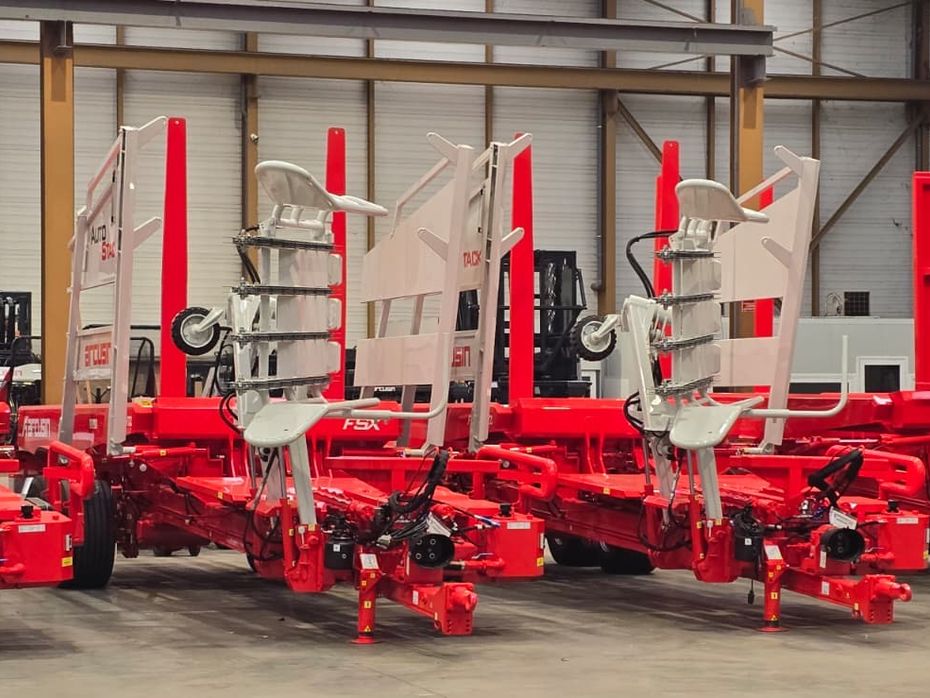 Arcusin AutoStack - Fabriksny - Hø- og halmhåndtering - Ballesamlevogne - 3