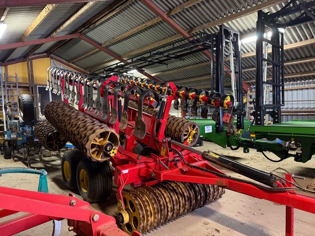 Väderstad Rexius 820