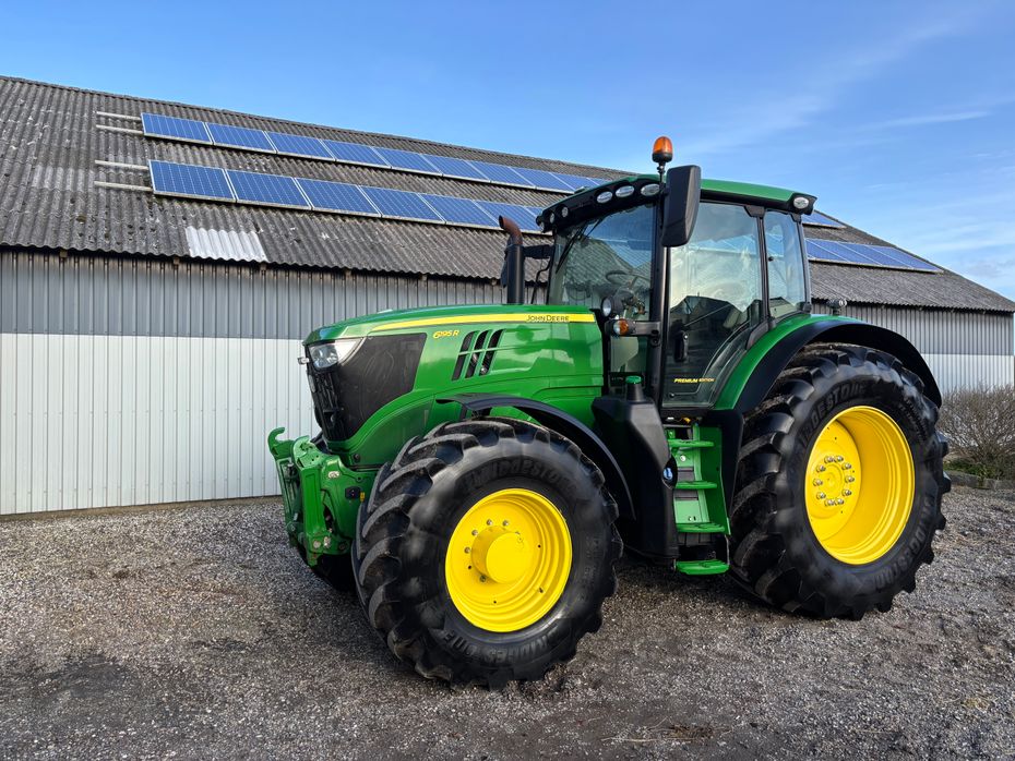 John Deere 6195R Premium Edition m. frontlift - Traktorer - Traktorer 4 wd - 1