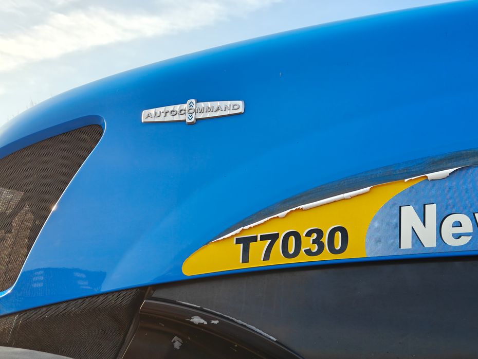 New Holland T7030 Autocommand - Traktorer - Traktorer 4 wd - 24