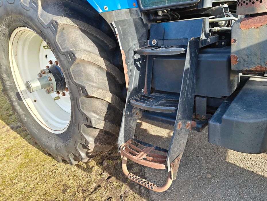 New Holland T7030 Autocommand - Traktorer - Traktorer 4 wd - 19