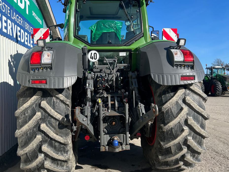 Fendt 828 Vario S4 Profi Plus - Traktorer - Traktorer 4 wd - 9