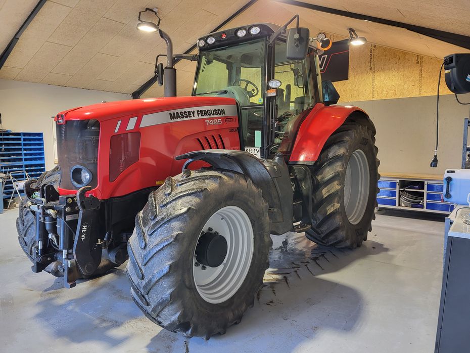 Massey Ferguson 7495 Dyna VT Dyna VT - Traktorer - Traktorer 4 wd - 4