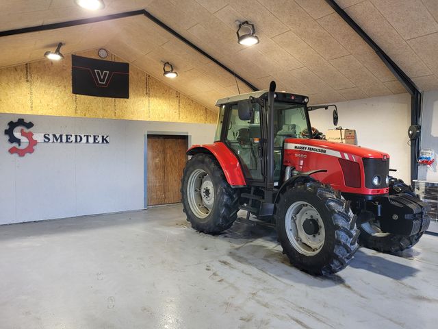Massey Ferguson 5480