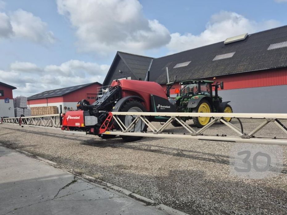 Kverneland iXtrack T4 30 m.  Ny pris skal sælges nu, pga. bortforpagtning - Sprøjter - Trailersprøjter - 1