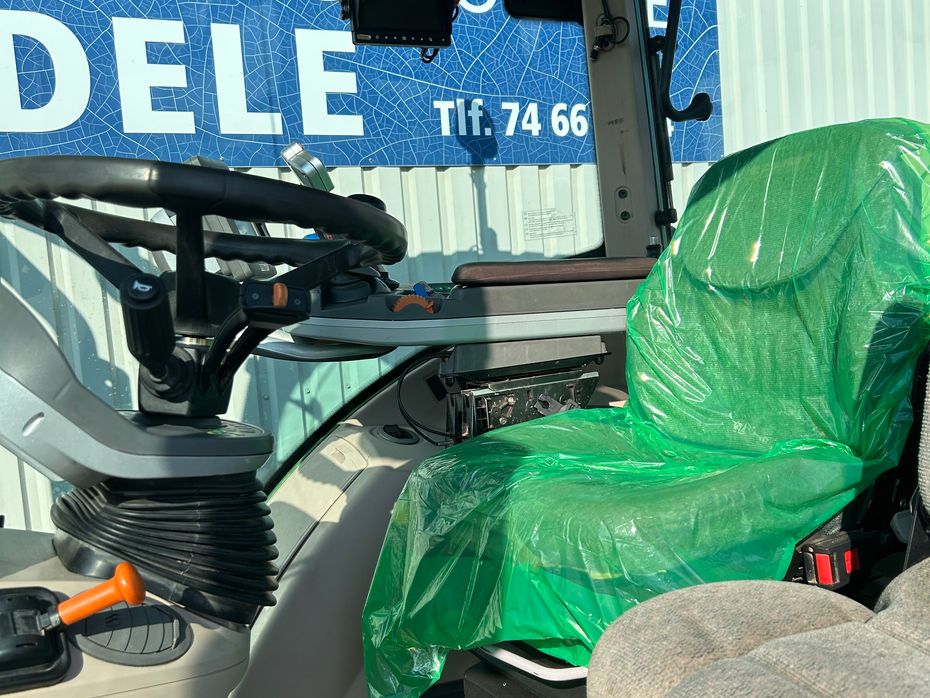 Fendt 514 Vario SCR Profi Med Luft + Fendt Frontlæsser 4X80 - Traktorer - Traktorer 4 wd - 5