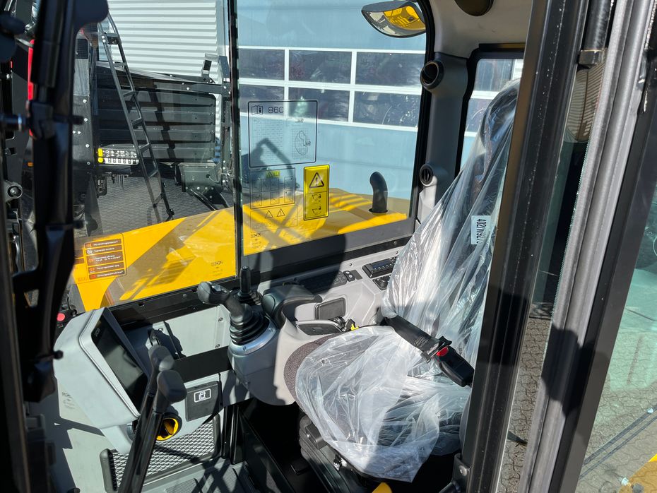 JCB 86C-2 - Gravemaskiner - Gravemaskiner på bånd - 8