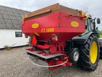 Bredal F2 3000 - Gødningsmaskiner - Liftophængte gødningsspredere - 2