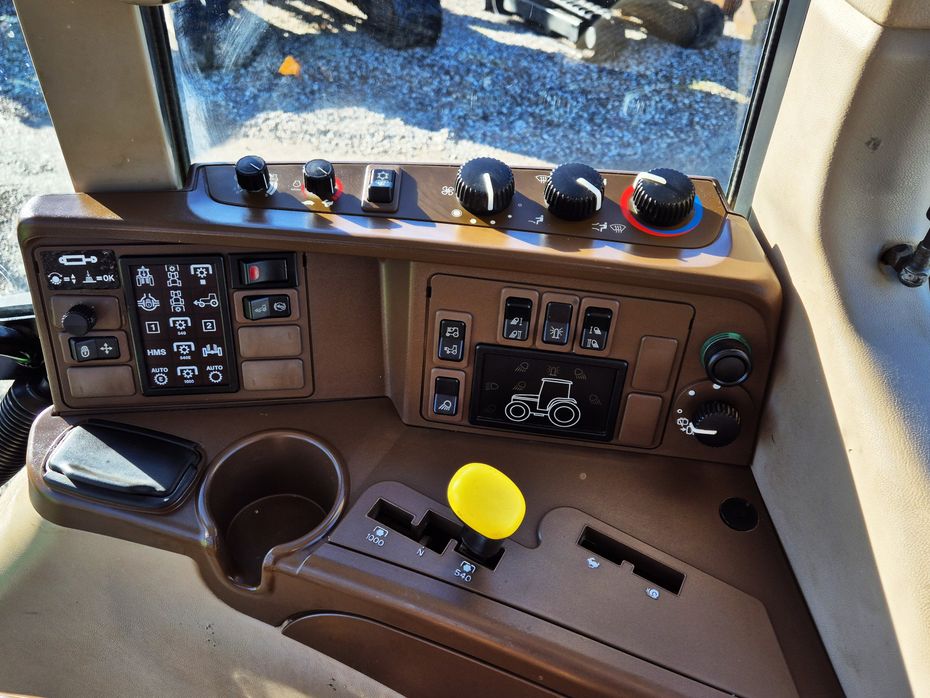 John Deere 6620 / AutoPower / med frontlift / 9900 timer - Traktorer - Traktorer 4 wd - 19