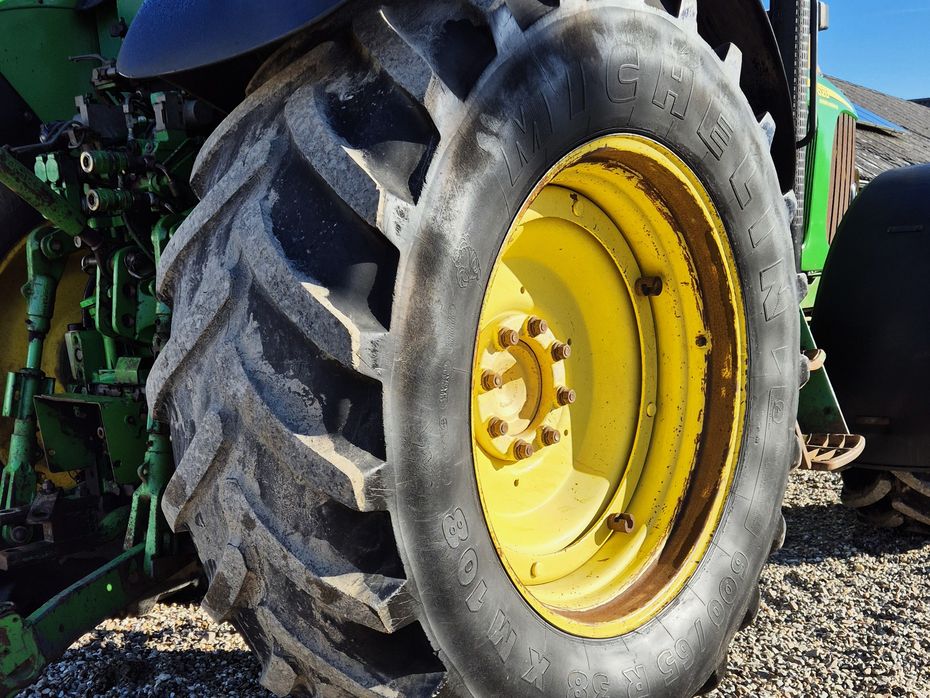 John Deere 6620 / AutoPower / med frontlift / 9900 timer - Traktorer - Traktorer 4 wd - 11