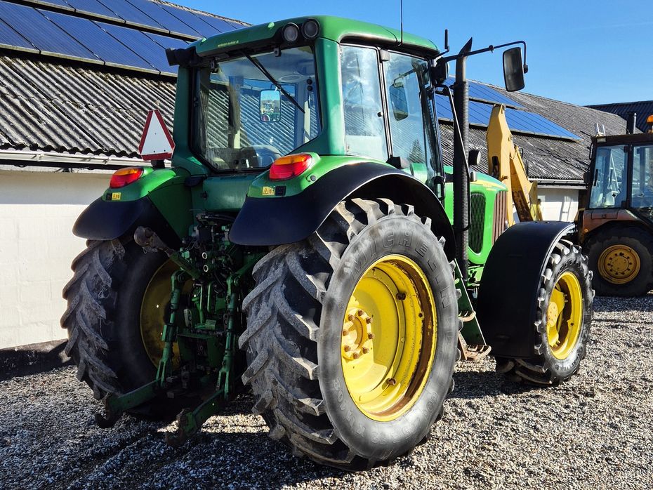 John Deere 6620 / AutoPower / med frontlift / 9900 timer - Traktorer - Traktorer 4 wd - 7