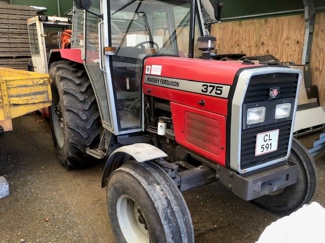  Massey Ferguson 375
