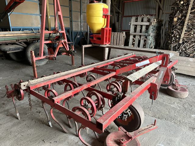 marstig harve med frøspreder