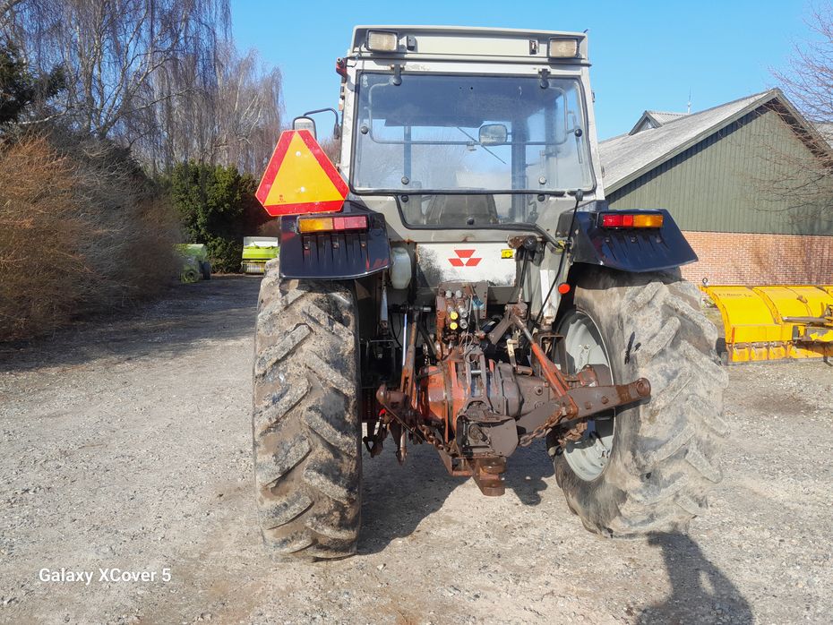 Massey Ferguson 390 12-4 gear - Traktorer - Traktorer 2 wd - 3