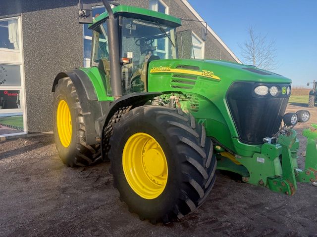 John Deere 7820 Auto Power