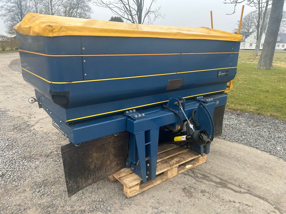 Bogballe M2W-3000 m/vejeceller - Gødningsmaskiner - Handelsgødningsspredere - 1