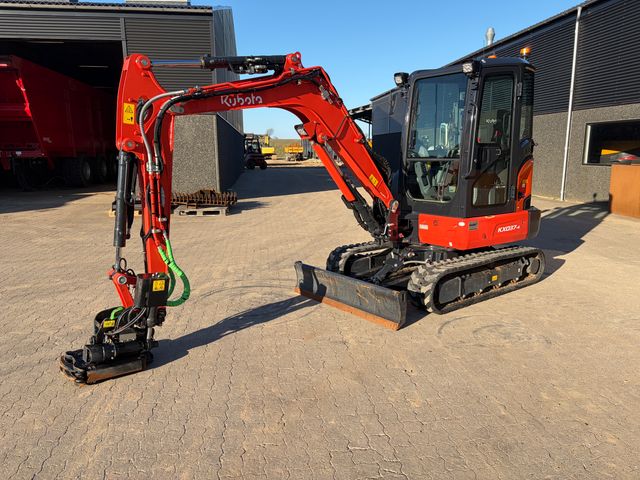 Kubota kx037-4