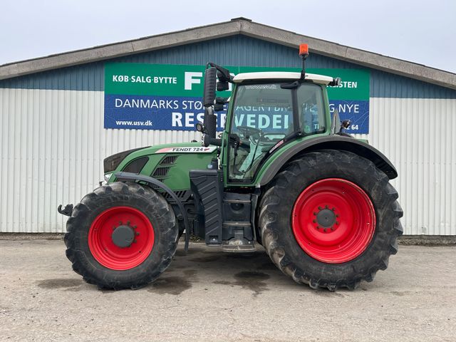 Fendt 724 Vario SCR Profi Plus