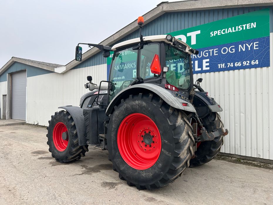 Fendt 516 Vario SCR Profi Plus - Traktorer - Traktorer 4 wd - 3