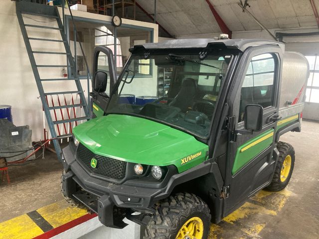 John Deere XUV865M
